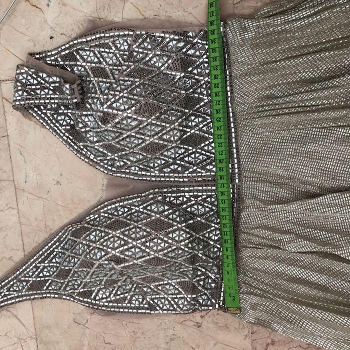 Rochie ocazie S/M piere aplicate din lurex auriu ca noua