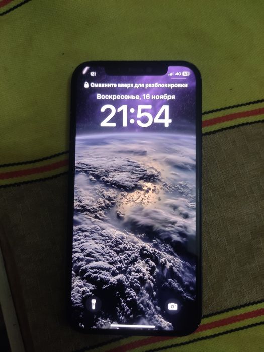 IPhone 12 128gb хорошее состояние
