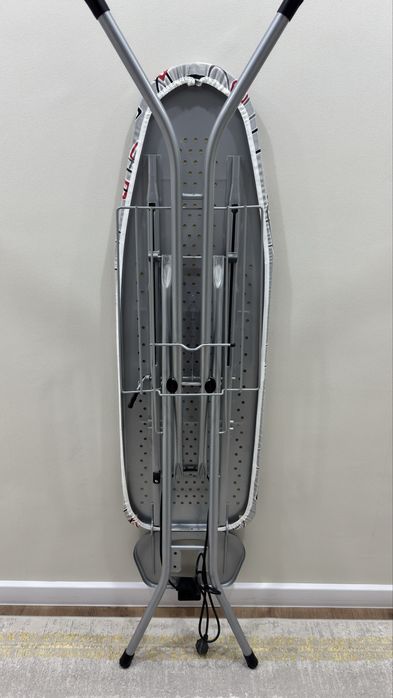 Гладильная доска’  Состоянии как новый!