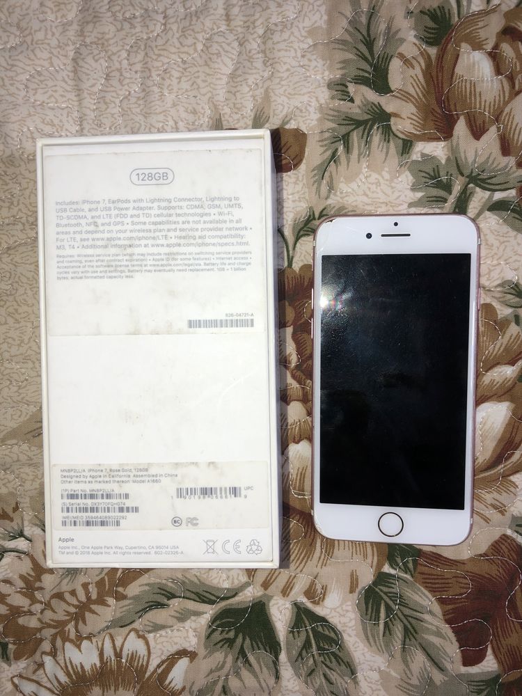 iPhone 7 128GB Rose Gold (A1660, США) — включается, но с нюансом
