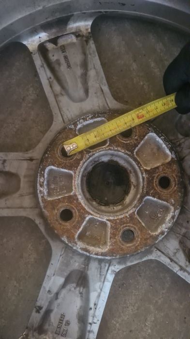 295/40R20 Roti Volkswagen touareg iarnă