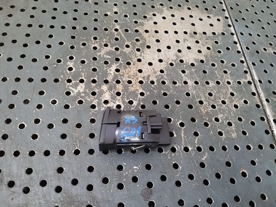 Buton avarii bmw x3 g01 2c942327201 61319423272