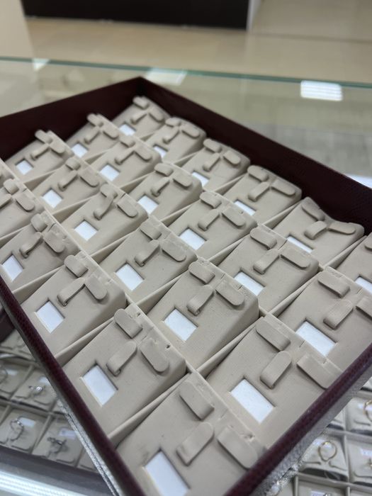 Продам планшеты для ювелирных украшений!