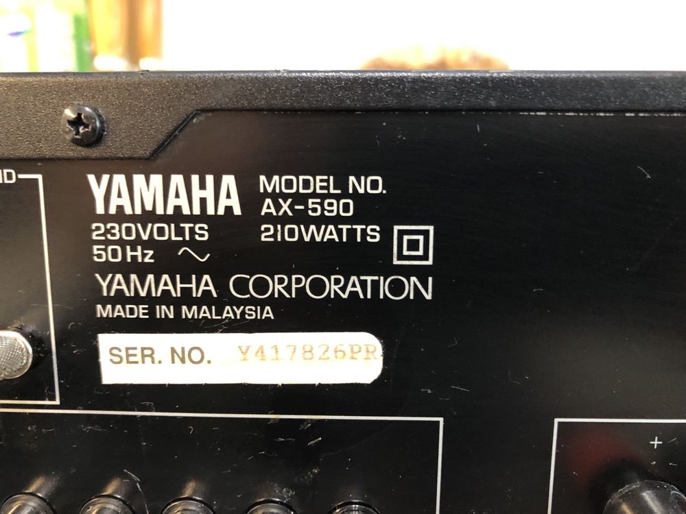 Yamaha AX-590 стерео