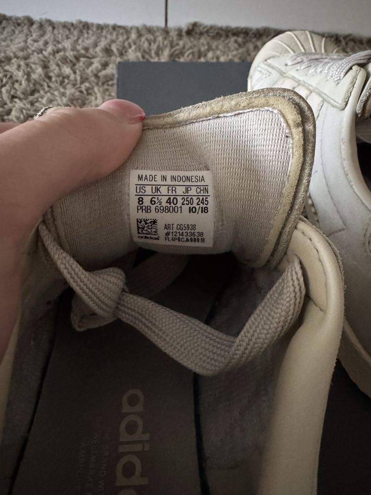 Adidas Superstar