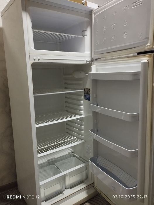 Холдильник сатылады.