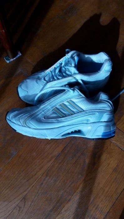 Adidași Adidas culoare albastru deschis mărimea 37