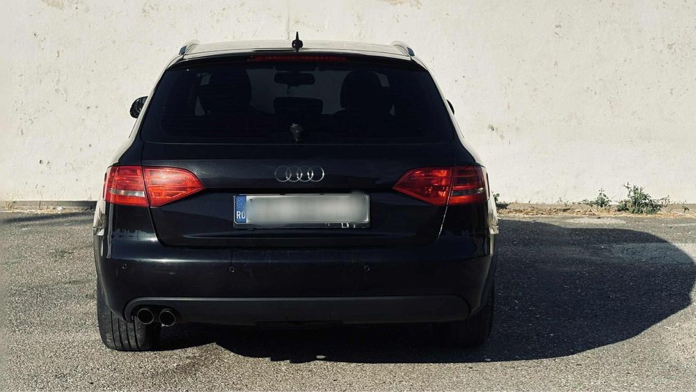 Vand Audi A4 B8 2009
