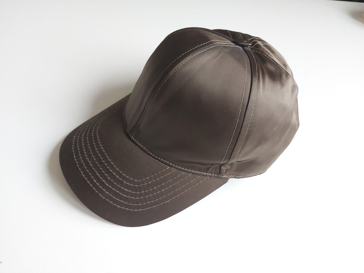 Hugo Boss, Acne studio,шапки с козирка,unisex 58-62 см