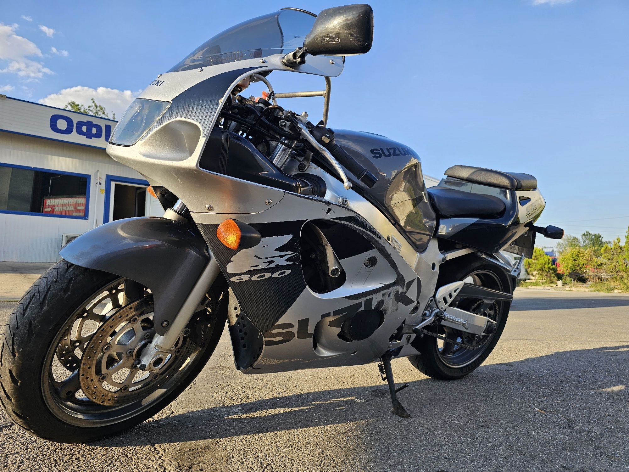 Suzuki srad 600cc