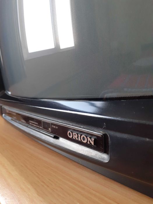 телевизор orion 20 инча