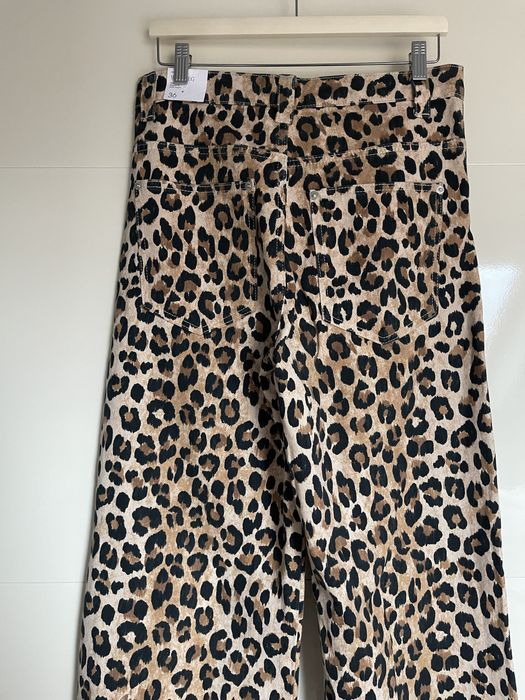 Blugi animal print Mango, cu eticheta