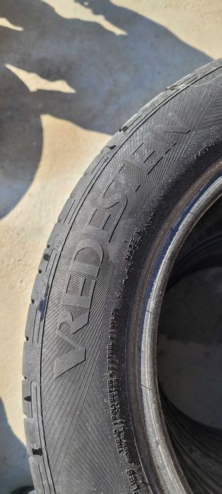 8 броя 15 гуми за лека кола