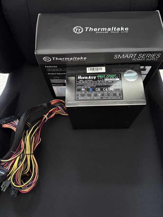 Продам блок питания HuntKey, 550W
