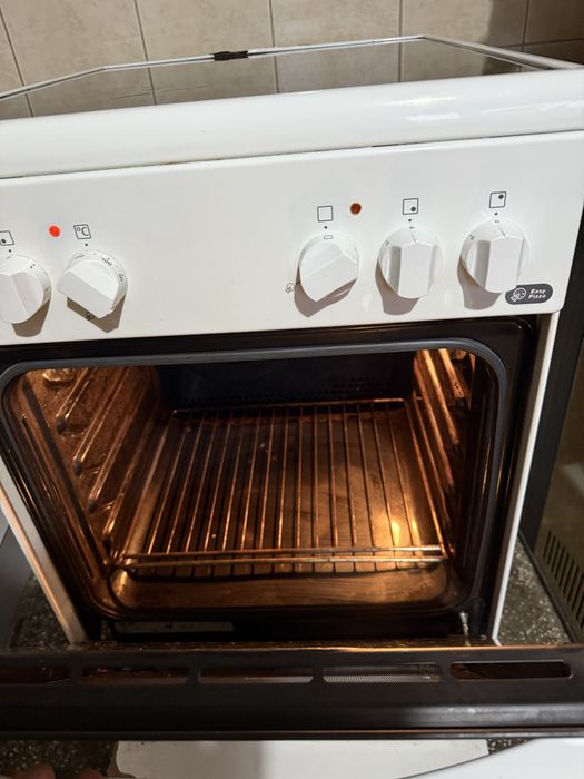 Кухненска печка  Zanussi