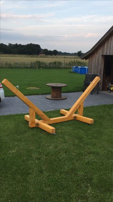 Executam la comanda mobilier de gradina, foisoare, diverse obiecte