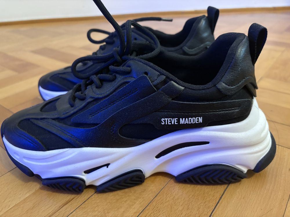 Steve Madden possession
