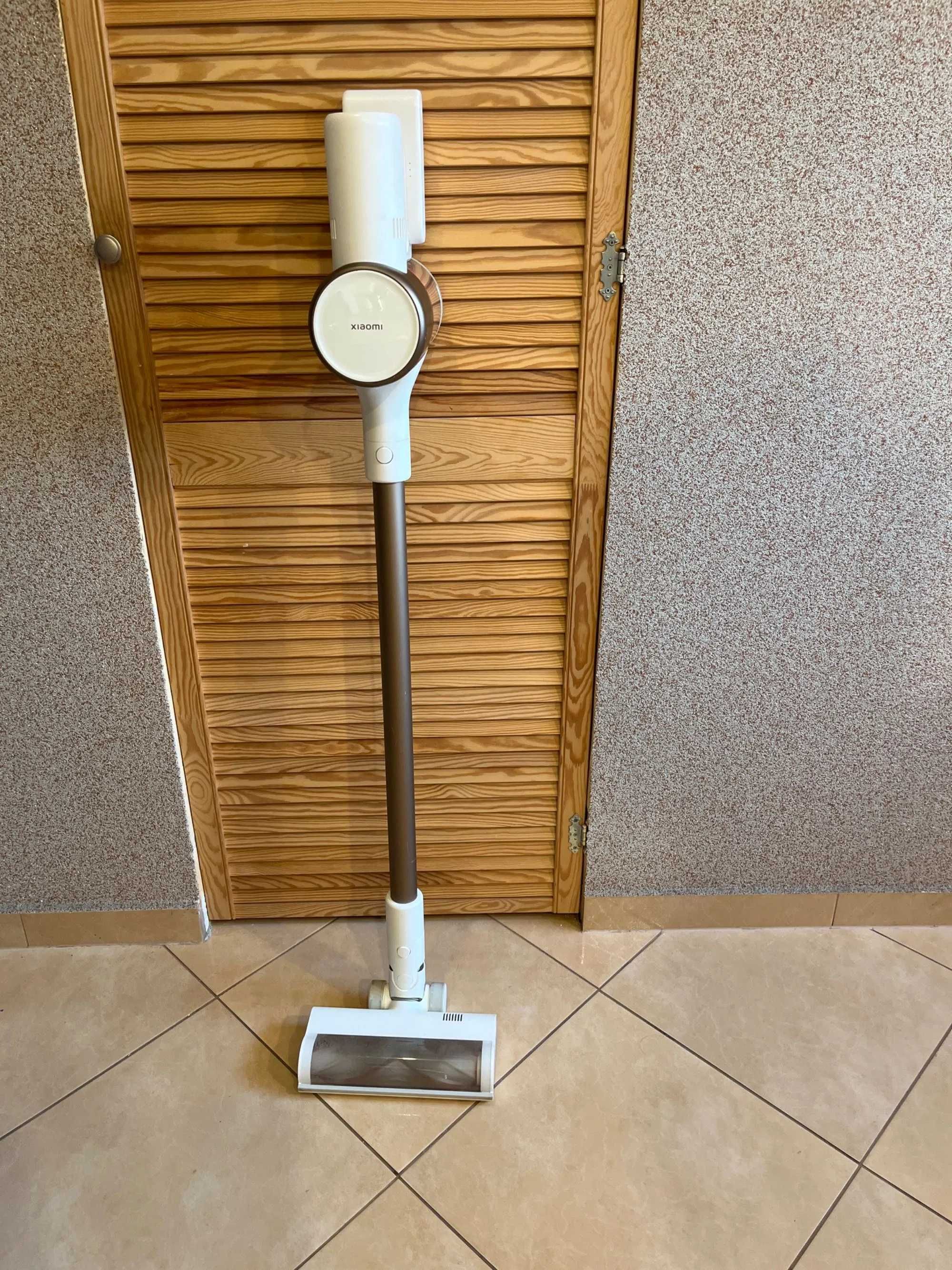 Пылесос Xiaomi Vacuum Cleaner G10 Plus