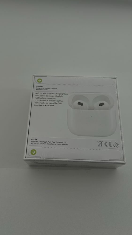 Наушники Apple AirPods 3rd Generation