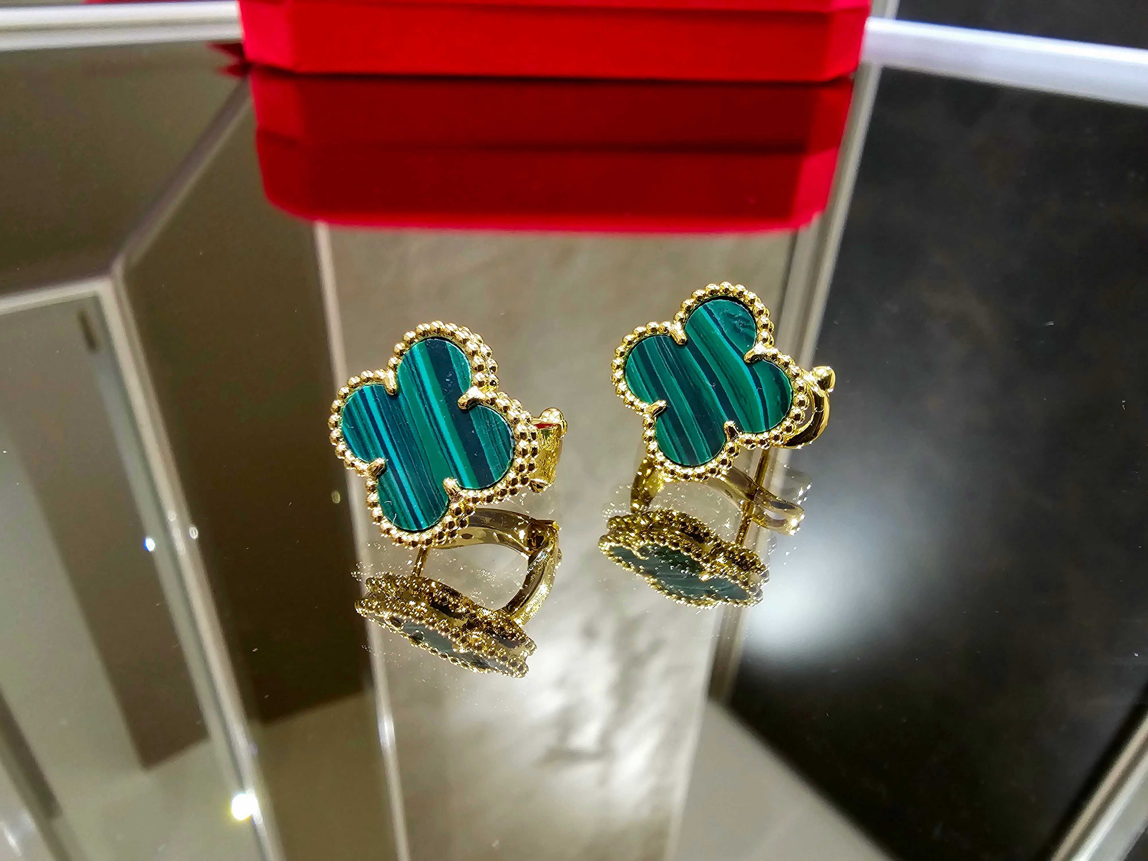 Van Cleef & Arpels VCA Gold Green Alhambra Clips Clover Дамски Обеци