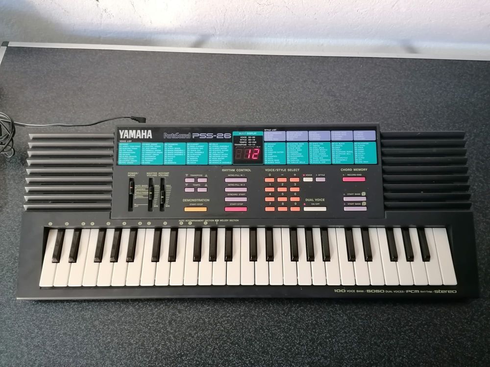 Orga yamaha PSS 26