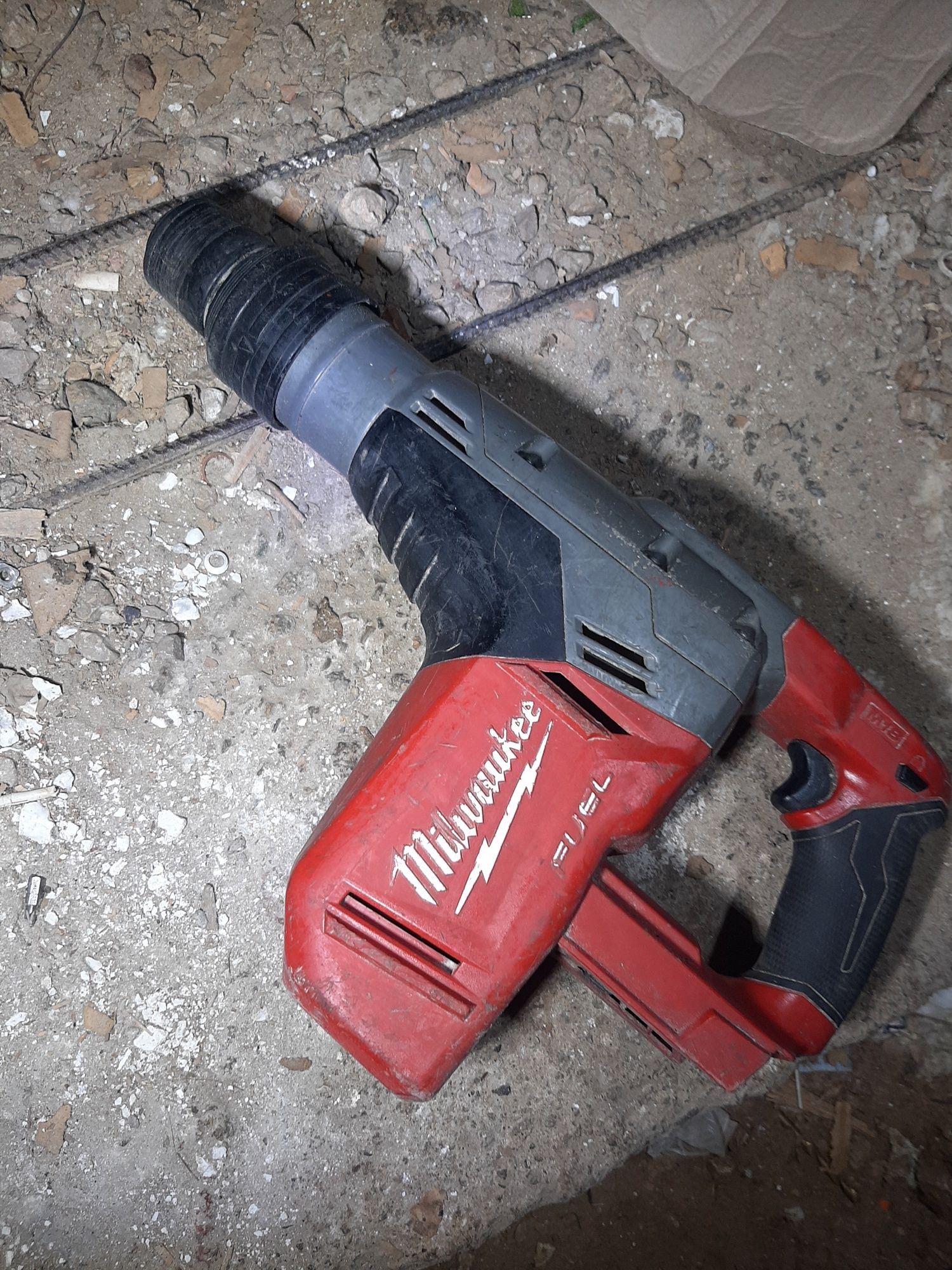Milwaukee roto chm