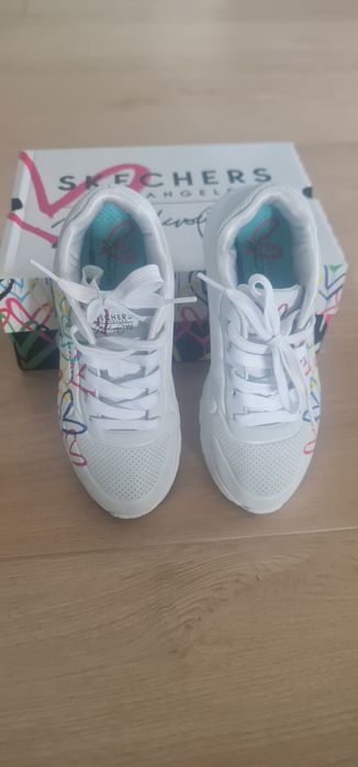 Кецове Skechers 34 номер изключително запазени