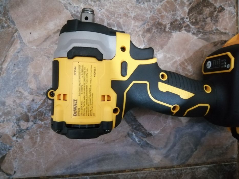 Autofiletanta impact Dewalt DCF922