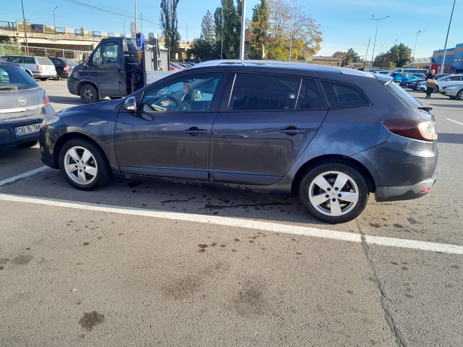 Văd Renault megane 1.5 diesel