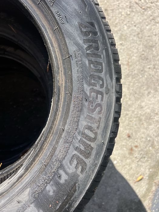 Зимни гуми 185/65/15 Brigestone . Цена комплект