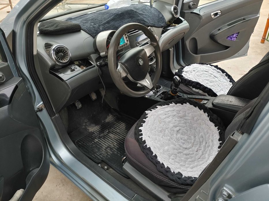 Avto SPARK sotiladi!