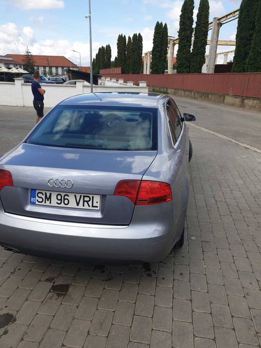 Audi a 4 b7 2.0 140 cp