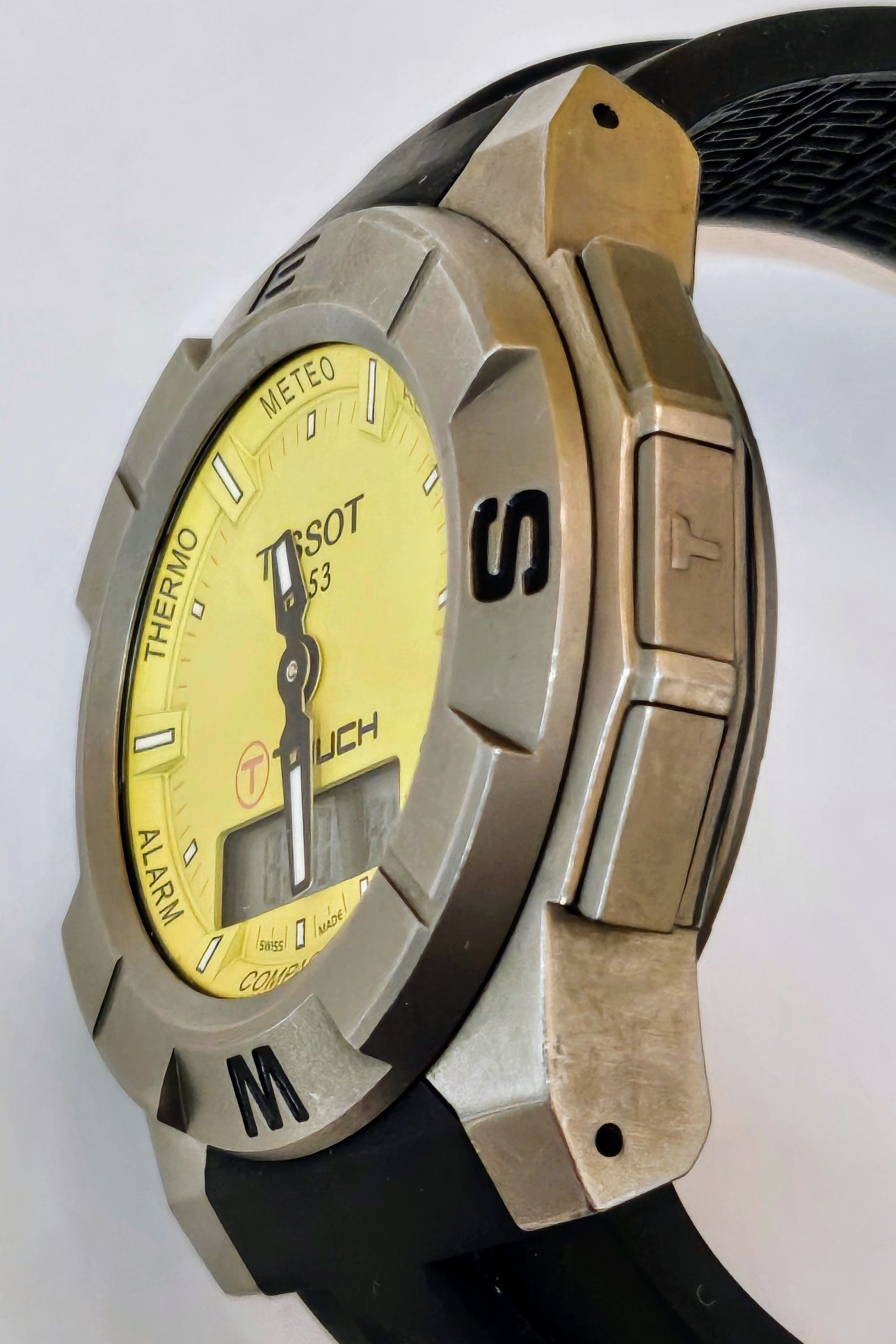 Ceas Tissot Touch Smart Watch Titanium - 42mm