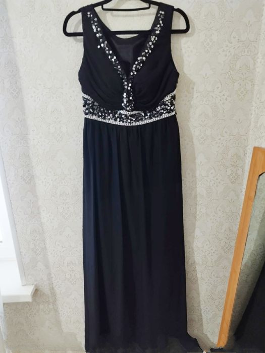 Вечернее платье.