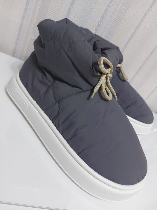 Продам зимние дутыши