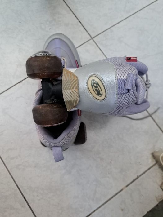 role cu 4 roti nemtesti nr 40