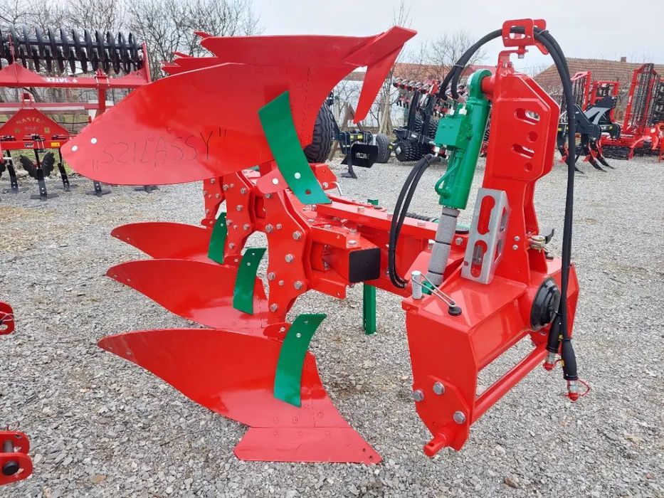 Agro-Masz Plug reversibil PO3+, cadru 140x140 cm, distanta 100 cm PROMO stoc! cu cilindru de indreptare automata