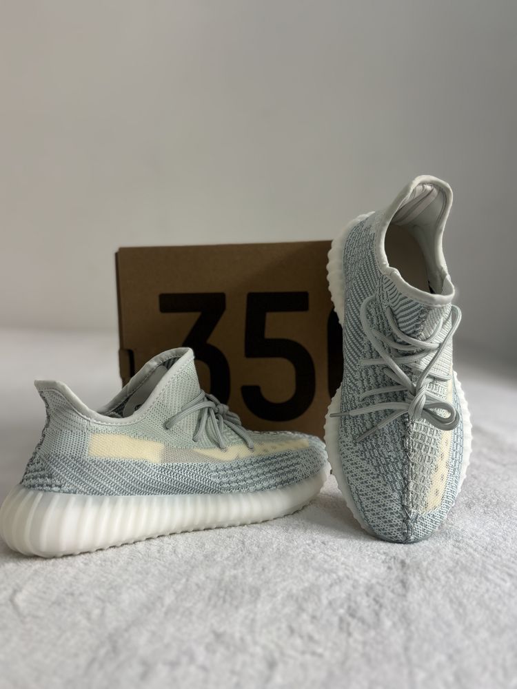 Adidas Yeezy Boost 350 V2 Cloud White