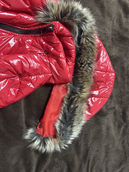 Дамско яке с качулка