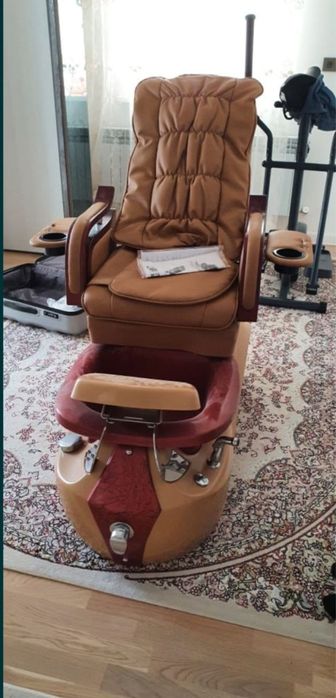 Продам кресло для педикюра