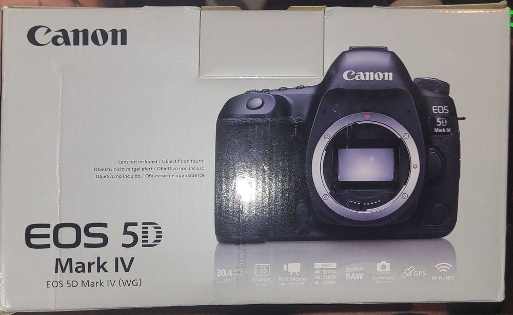 Camera CANON EOS 5D Mark IV