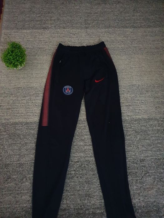 Pantaloni nike x psg