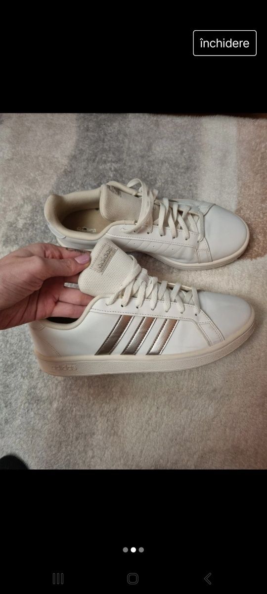 Adidasi de damă adidas