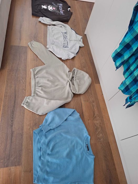 Bluze 5 + 1 cămasă bucăți trening Zara ,H&M New Yorker mărimea S ca
