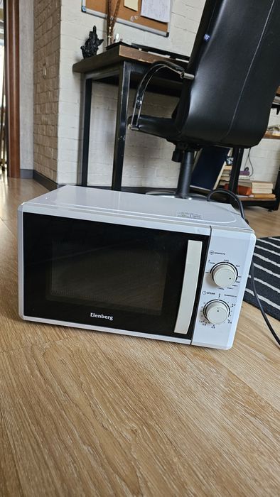 Микроволновка / Микроволновая печь Elenberg
