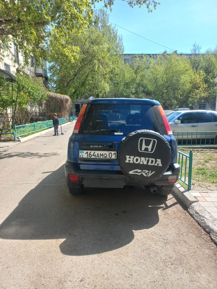 Продам автомобиль Honda CR'V