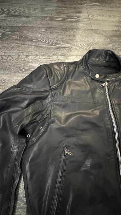 Мото яке от естествена кожа