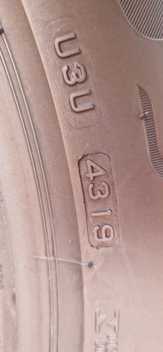 2 Anvelope Bridgestone Anti pana 235 55 R18 de vara