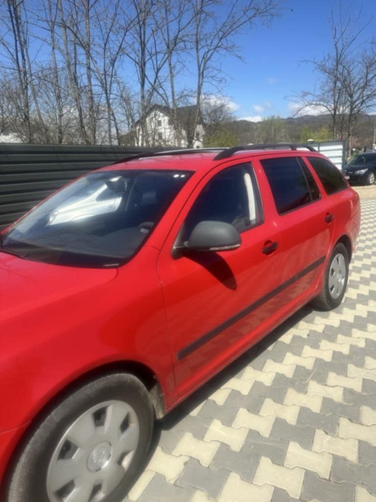Vând Skoda octavia 2011