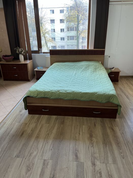 Vand dormitor matrimonial cu saltea